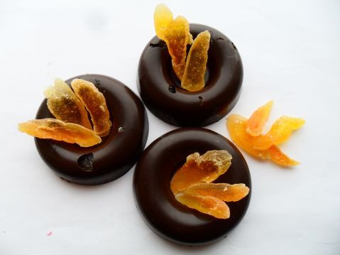       .   Luker Tumaco 85%,    .