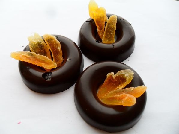       .   Luker Tumaco 85%,    .