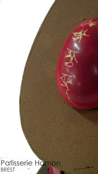 oeuf paques 2011 patisserie hamon brest 3.jpg
